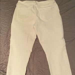 White slim fit ankle jeans